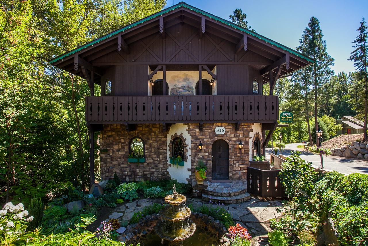 ליבנוורת' Storybook Riverside Inn מראה חיצוני תמונה